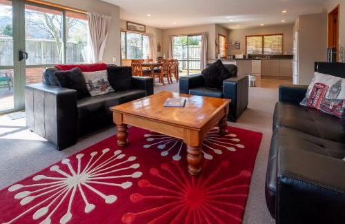 Hanmer Springs Maison | 2a Bath Street