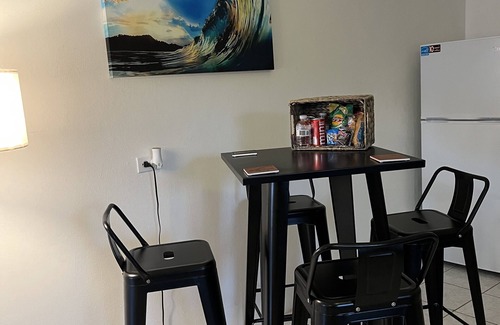 Maleza Baja Maison | 2B - Breezy 1bdrm by Crashboat beach, sleeps 3