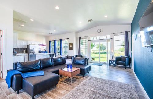 Coolidge Maison | 2B- Coolidge Arizona modern masterpiece 2 bd #2B