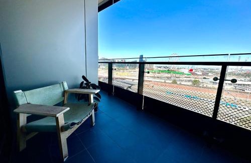 West Melbourne Appartement | 2B1B Cozy near Train Station + Free Parking!