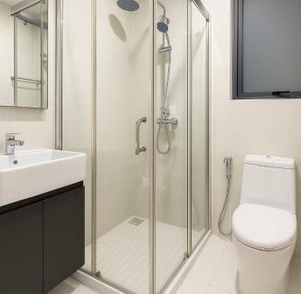 Central District Appartement | 2B2B Baypoint Country Garden Danga Bay