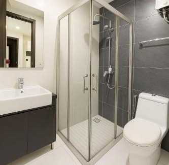 Central District Appartement | 2B2B Baypoint Country Garden Danga Bay