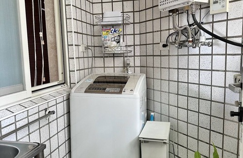 Xinyi Appartement | 2bd/2ba Taipei Skyline Views|Xinyi District|Walk to Taipei 101 & Xiangshan