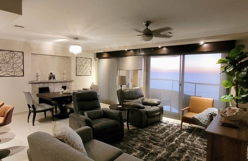Playa Encantada Copropriété | 2BD Beach Front Condo with Pool & More (98506181)
