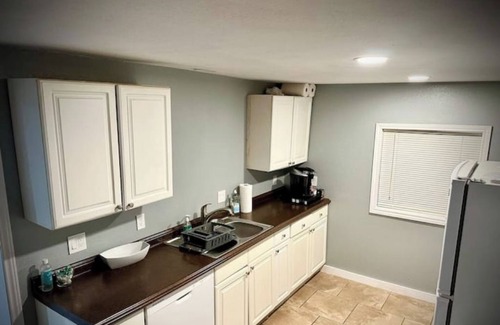 Bay City Appartement | 2Bed, 1Bath - Urban Retreat New!
