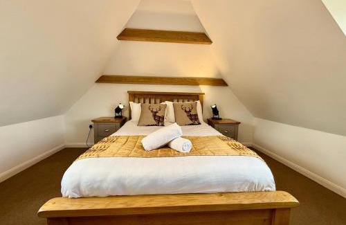 Hook Appartement | 2Bed Cottage Near Odiham Castle Scenic Field Views