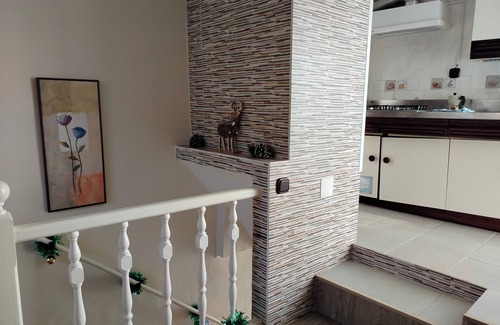 Fuenmayor Maison | 2Bed Traditional Apt - Private Balcony - Fuenmayor