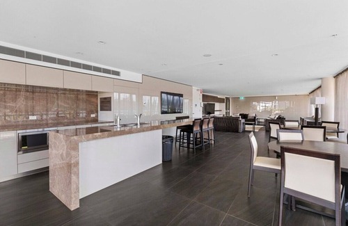 Milton Appartement | 2Bedroom Exec Apt near Suncorp Free Carpark