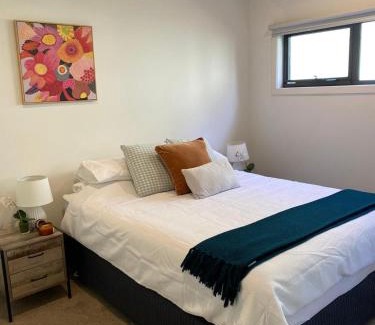 Pascoe Vale South Appartement | 2Bedroom Tranquil Townhouse CLOSE TO CITY & AIRPORT