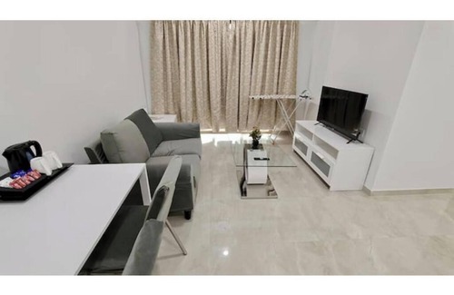 Hiranandani Gardens Appartement | 2BHK service apartment Andheri