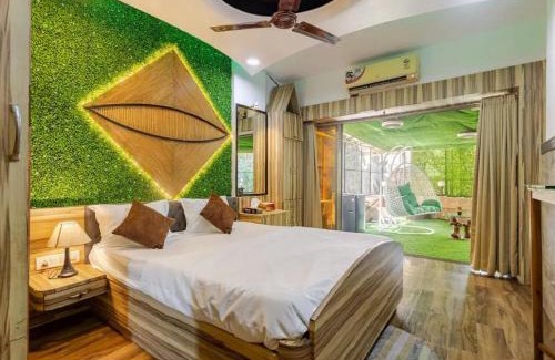 Lokhandwala Complex Appartement | 2BHK with Terrace Garden-Lokhandwala Andheri
