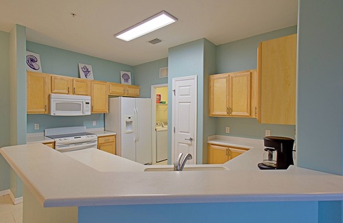 Majestic Palms Copropriété | 2BR 2 BA Close to Sanibel and Ft. Myers Beaches