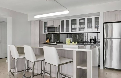 Marco Island Copropriété | 2BR/ 2BA Villa at Marriott's Crystal Shores