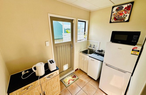 Papatoetoe Maison | 2BR Airport flat! WIFI +Parking !Peaceful Stay