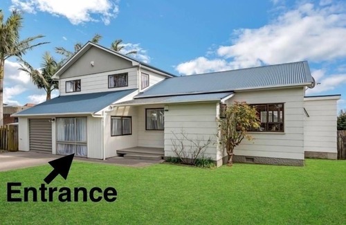 Papatoetoe Maison | 2BR Airport flat! WIFI +Parking !Peaceful Stay