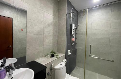 Bayan Lepas Appartement | 2BR Airport Panoramic View Family Suite