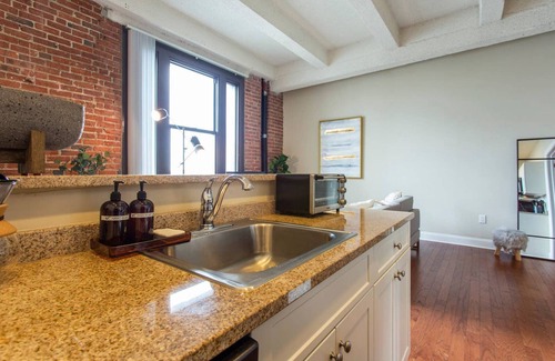 Newbold Copropriété | Tranquil 2 BR ⭐ Gym Passyunk Square de BonVoyage