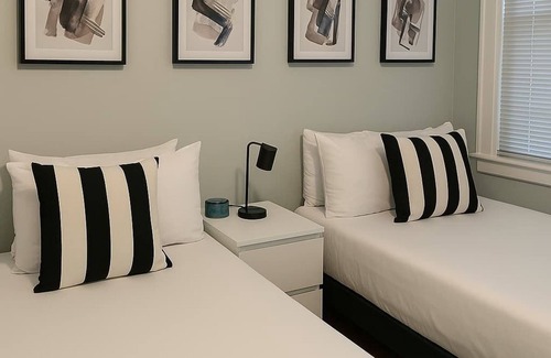 Wrigleyville Appartement | 2BR Apt Beautifully Furnished