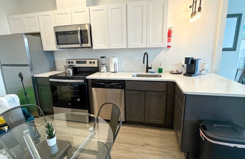 Elizabeth Appartement | 2BR apt close to EWR Airport 1781