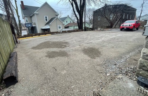 South Wedge Appartement | 2BR Apt near Downtown and in the Park Avenue area with W/D Parking and Porches