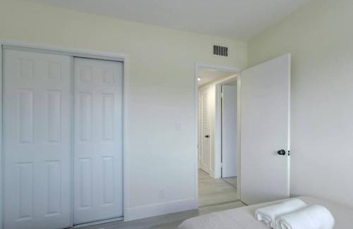 Imperial Point Appartement | 2BR Coastal Getaway!