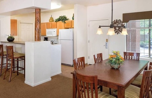 Rancho Vistoso Copropriété | 2br Condo- Golfing, Caving and a Music Hall!