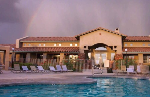 Rancho Vistoso Copropriété | 2br Condo- Golfing, Caving and a Music Hall!