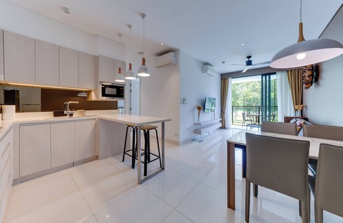 Bang Tao Appartement | 2BR Condo near BEACH & CAFES by Continent