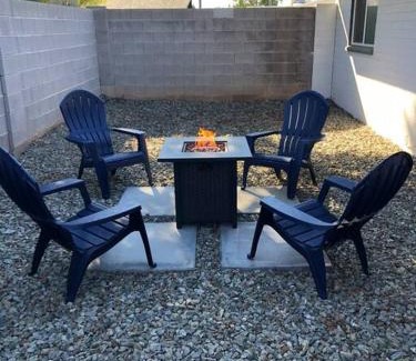 Gilbert Appartement | 2BR Condo Walking Distance To Downtown Gilbert