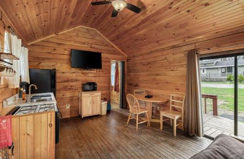 Russell Maison | 2BR Eagles Nest Cottage