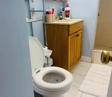 Haverhill Appartement | 2BR Entire Apt MA Family Home