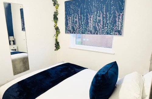 Aldborough Maison | 2BR*Free Parking*Off A12*Family*Contractors