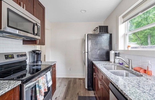 Charlotte Maison | 2BR Haven 306C Close to Charlotte’s Uptown