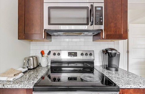 Charlotte Maison | 2BR Haven 306C Close to Charlotte’s Uptown