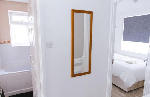Bedford Appartement | 2BR House Near Excel, O2, City Airport, 3 DLR Lines
