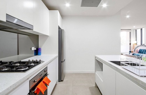 Mascot Appartement | 2BR Mascot Apartment near Airport & CBD