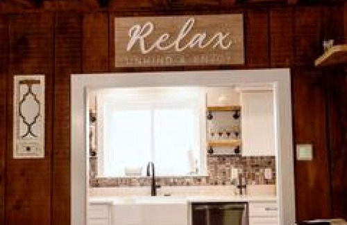 Arnot Cabine | The Valley View Cabin