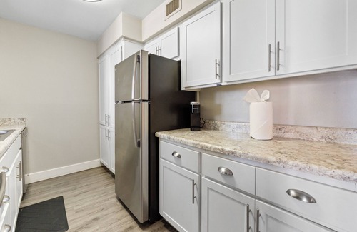 Mesa Appartement | 2BR/Pool/Gym/1 Mi To Banner Hospital