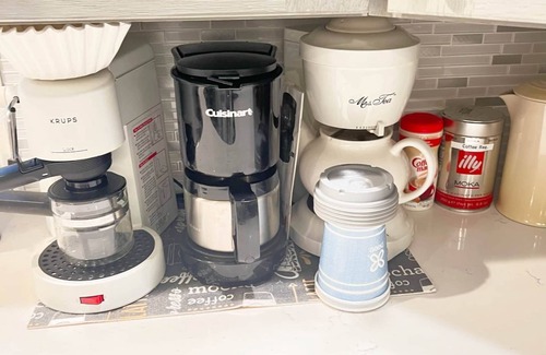 Bay Shore Appartement | 2br Private Apt, Pet Pal, Events, LTR, STR, Cozy