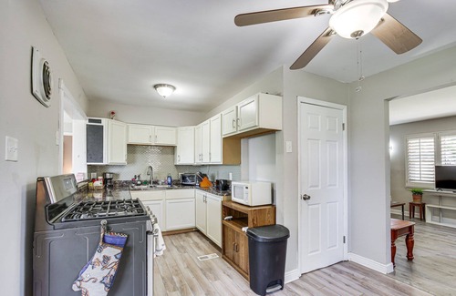 Airport Township Maison | 2BR Retreat with Fire Pit Close To Downtown STL