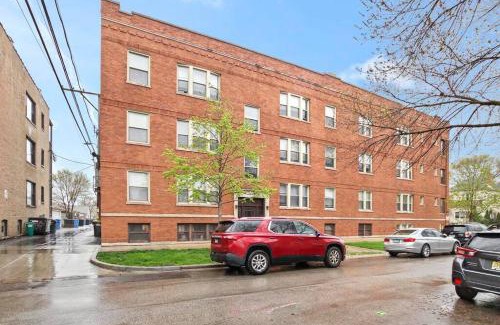 Avondale Appartement | 2BR Stylish Apartment in Avondale close to Shops - Roscoe 1W