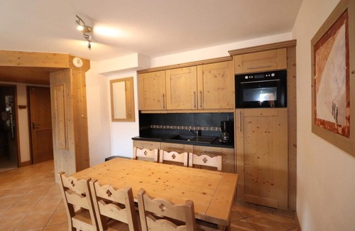 Les Almes Appartement | 2ème étage, balcon, parking, télévision, casier à ski, 60m², Tignes