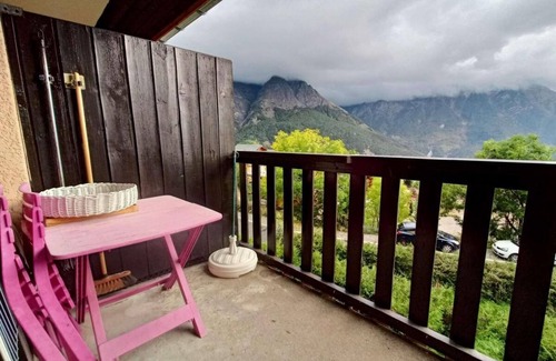 Reallon Appartement | 2ème étage, balcon, télévision, casier à ski, 26m², Réallon