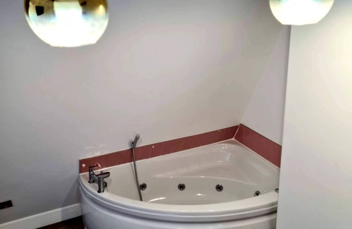 Islington Hôtel | Premium-Suite-Bain à remous-Vue ville-2nd Floor