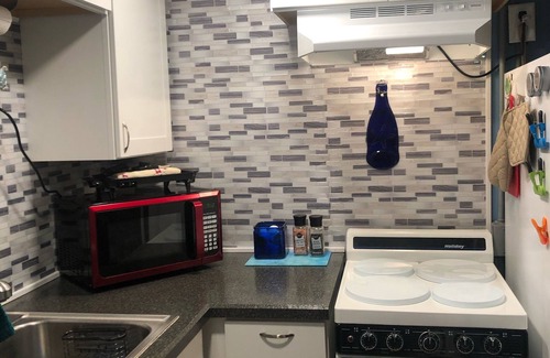 Atlantic Beach Appartement | 2nd Floor Studio- Overlooking Pool!