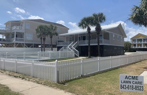 Inlet Harbour Maison | 2nd row, Private Pool, Putting Green Direct Beach access, Resort Package.