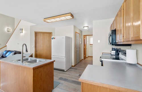 Loveland Maison | 2nd St Downtown