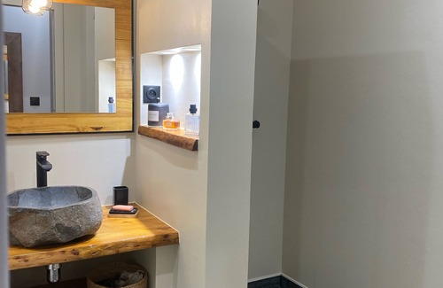 Levallois-Perret Appartement | Appartement 2p Deco Zen idéalement situé à Paris 17e