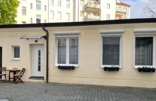 Anger-Crottendorf Appartement | 2Raum-Apartment Leznew