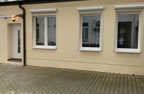 Anger-Crottendorf Appartement | 2Raum-Apartment Leznew